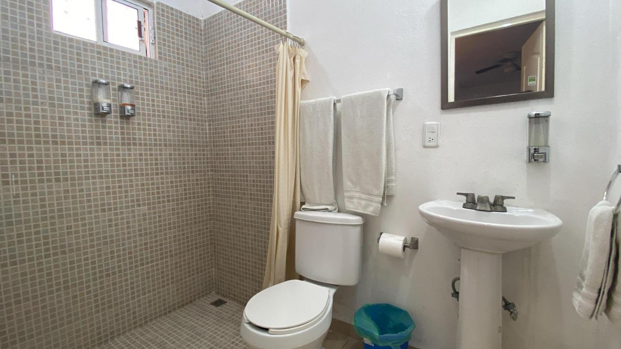 Homestay Amplios Alfa # 238