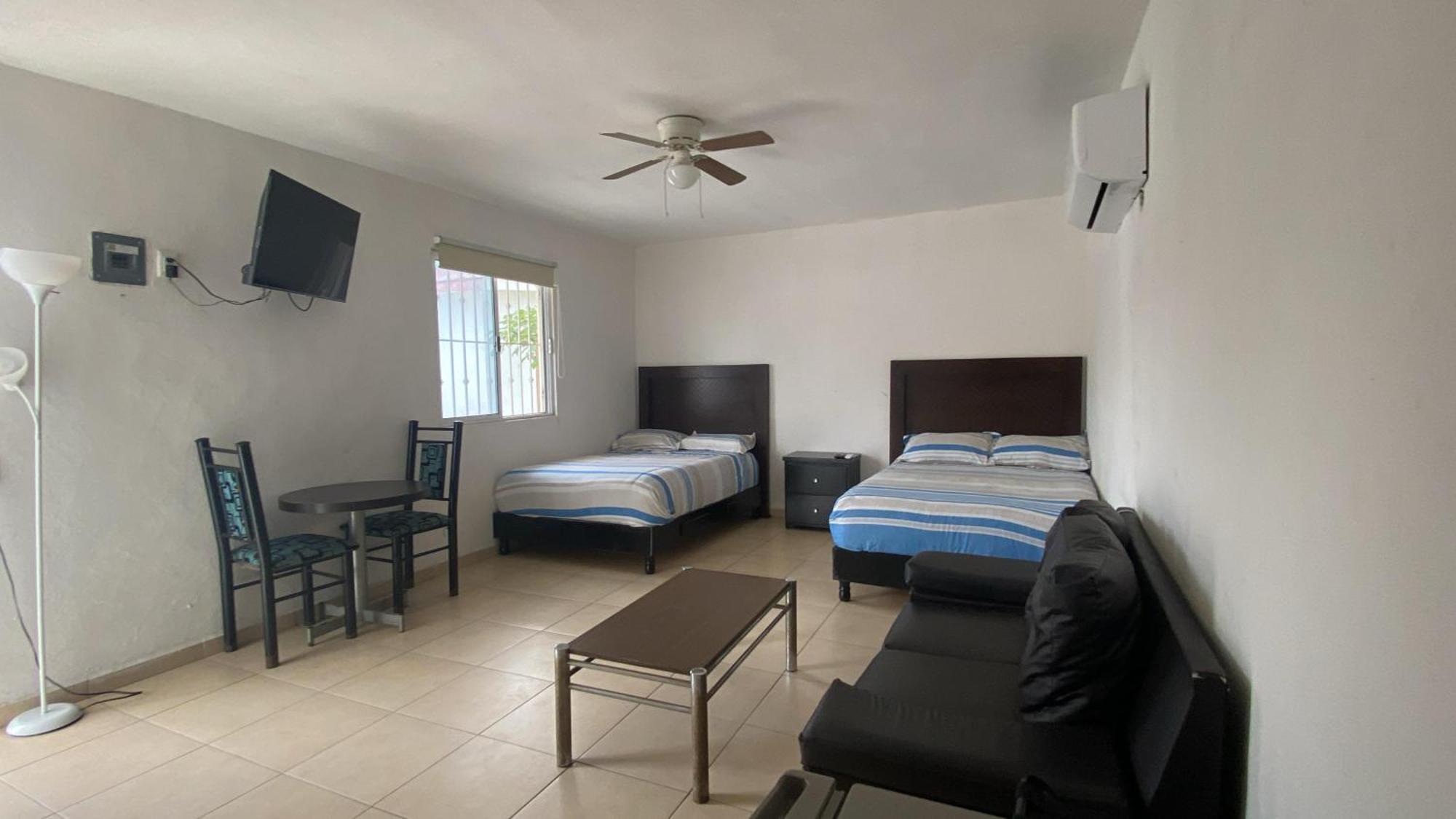 Homestay Amplios Alfa # 238 Monterrey